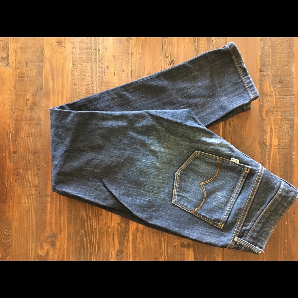Very Good Condition Levi’s Super Low Skinny